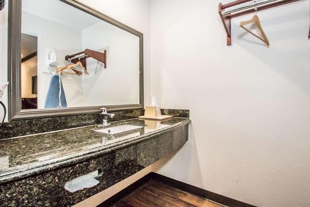 Americas Best Value Inn Fort Worth Extérieur photo