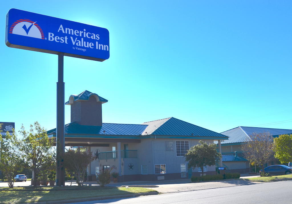 Americas Best Value Inn Fort Worth Extérieur photo