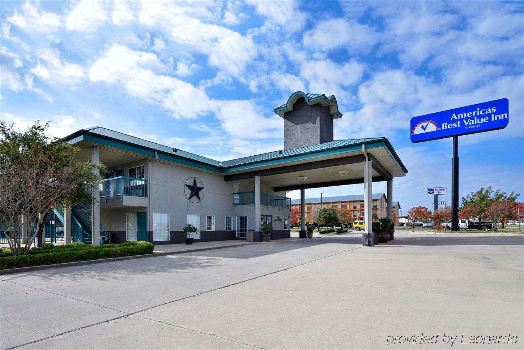 Americas Best Value Inn Fort Worth Extérieur photo