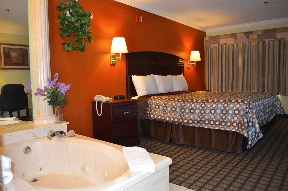 Americas Best Value Inn Fort Worth Extérieur photo