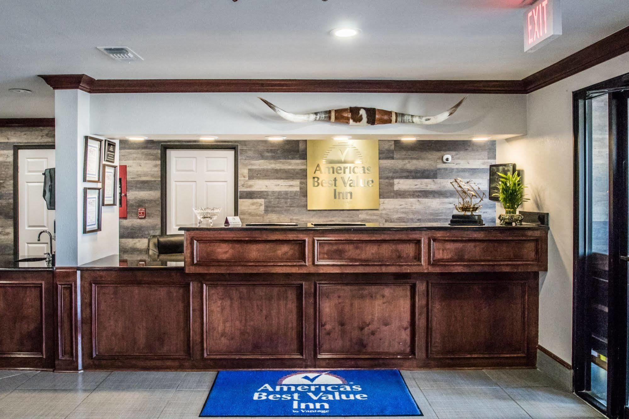 Americas Best Value Inn Fort Worth Extérieur photo