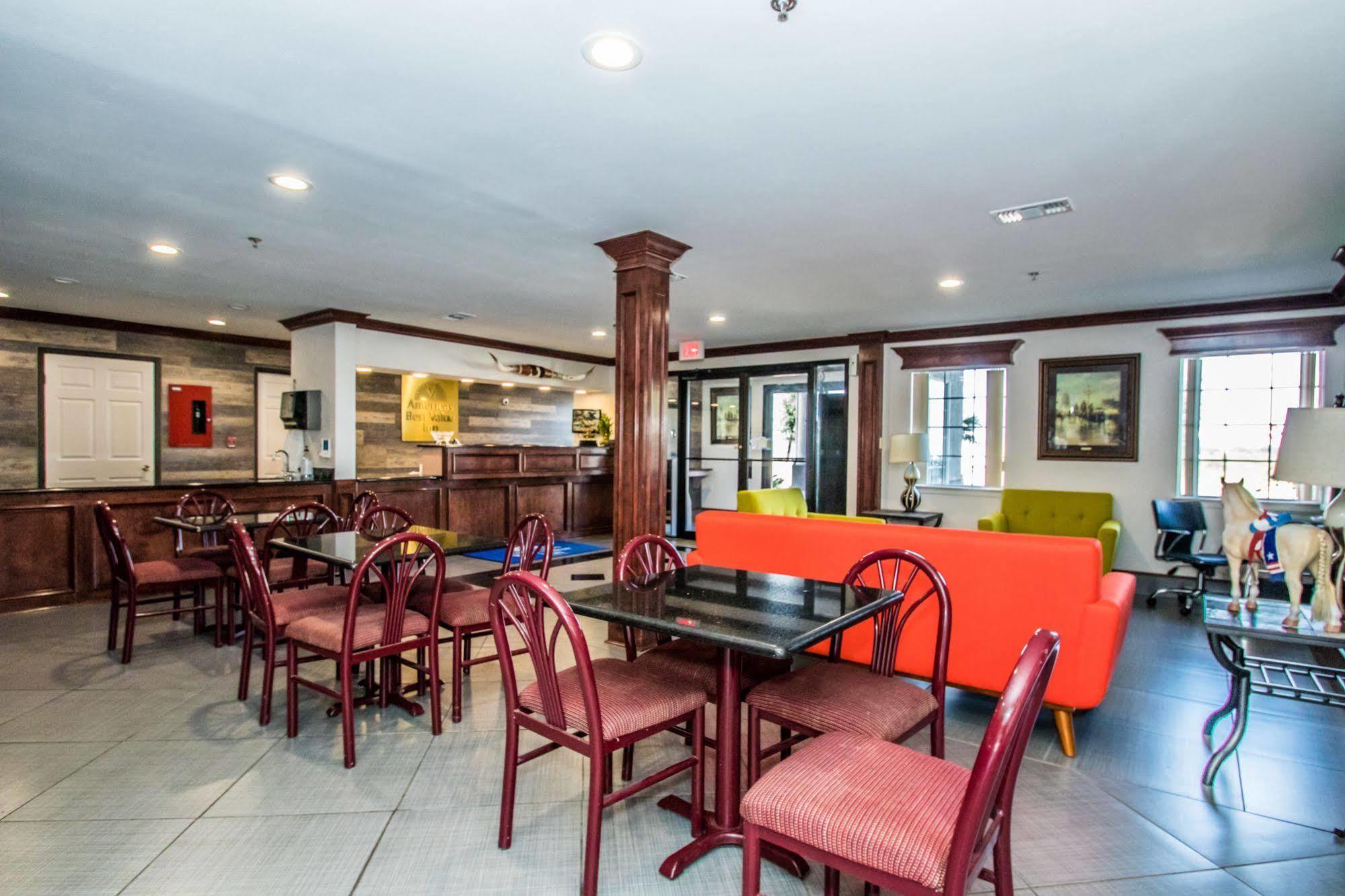 Americas Best Value Inn Fort Worth Extérieur photo