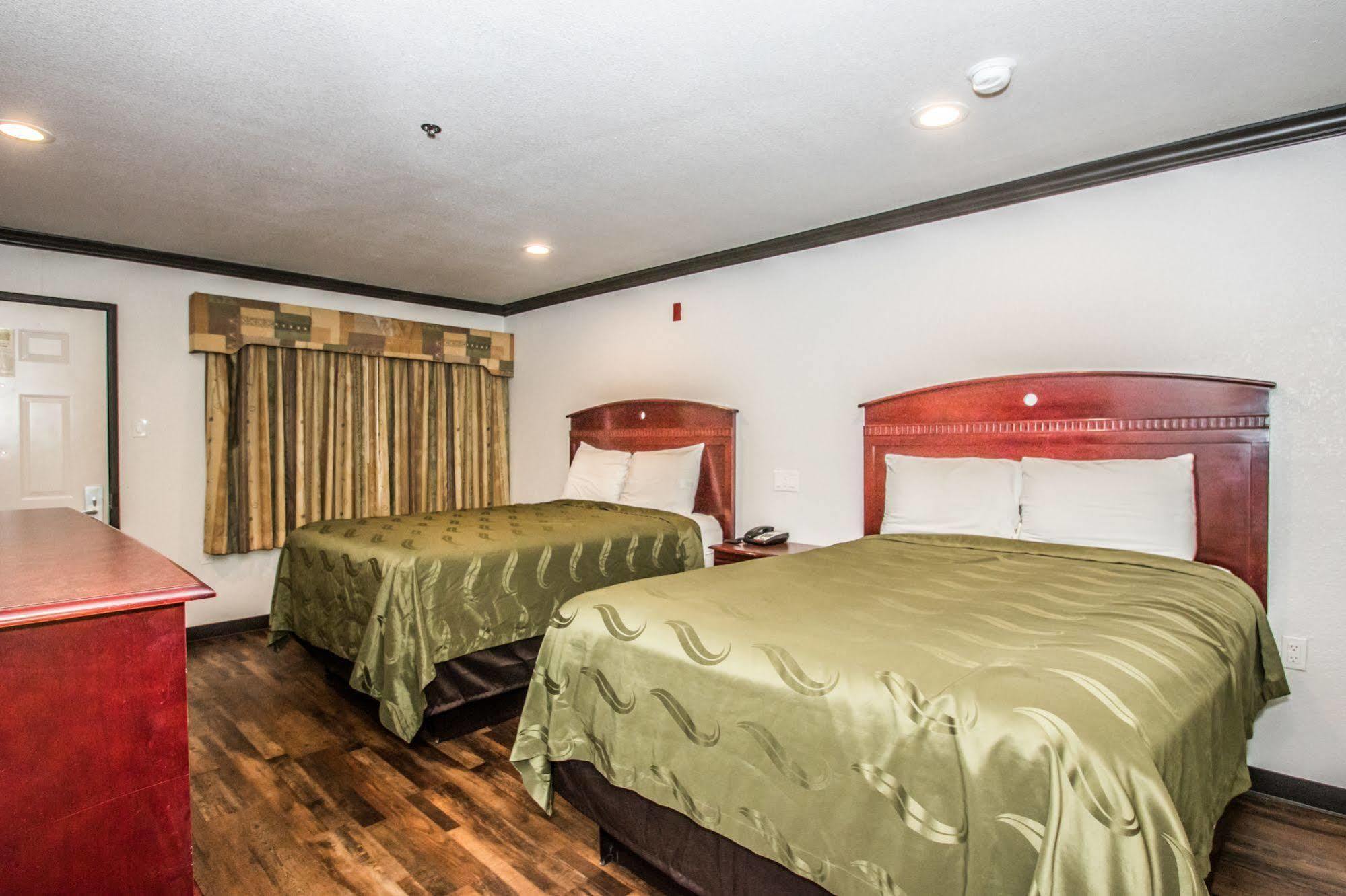 Americas Best Value Inn Fort Worth Extérieur photo